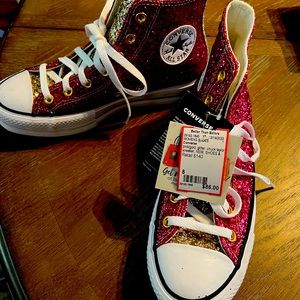 Women’s Converse Chuck Taylor’s